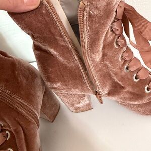 Reaction Kenneth Cole Velvet Heeled Boots in Blush